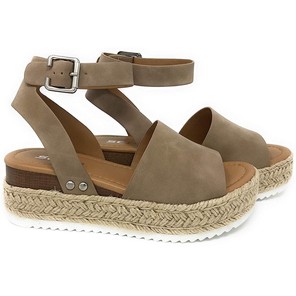 Soda Platform Sandals in size 10